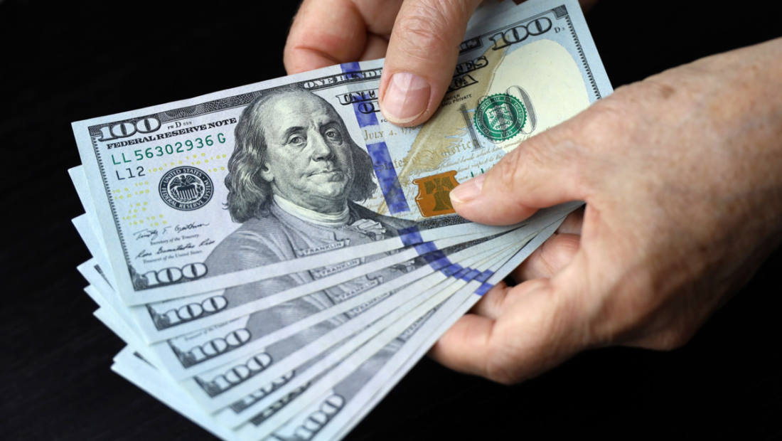 El vocero presidencial reconoció que “es una posibilidad” que aumente el dólar