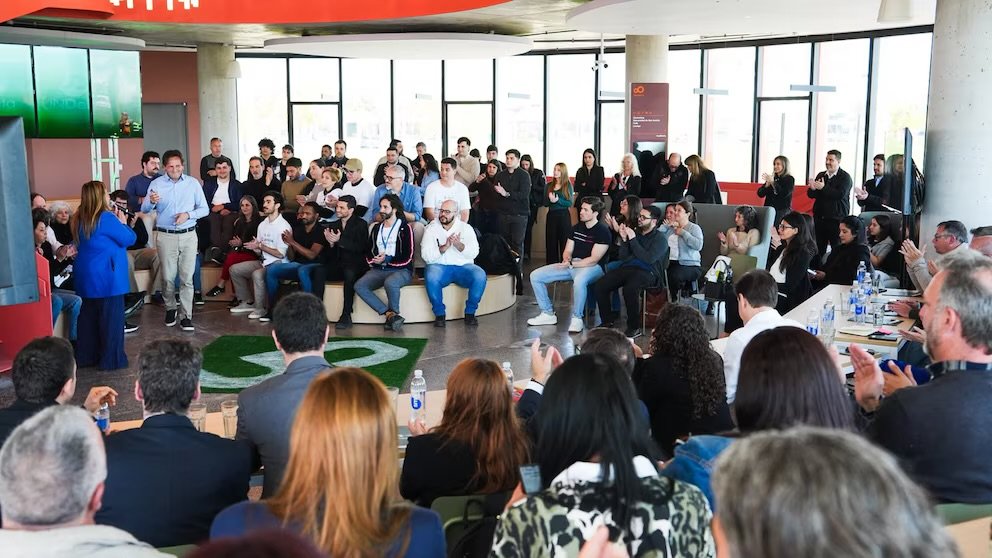 CarpinchIA 2026: el hackathon que reunió a expertos y estudiantes para resolver problemas del Delta mediante inteligencia artificial