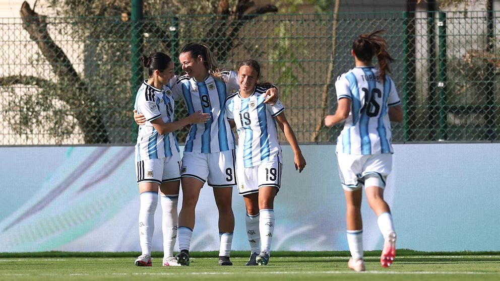 Mundial Sub-17 Femenino: con doblete de Mercedes Diz, Argentina venció 2-0 a Nueva Zelanda y sumó su primer triunfo